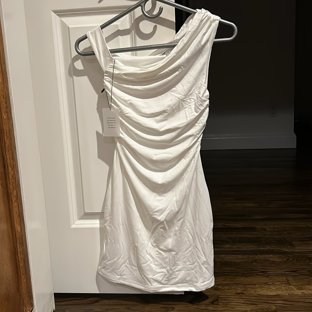 NWT Superdown Moxie Chic White Sleeveless Mini Dress Size XS - Picture 6 of 10